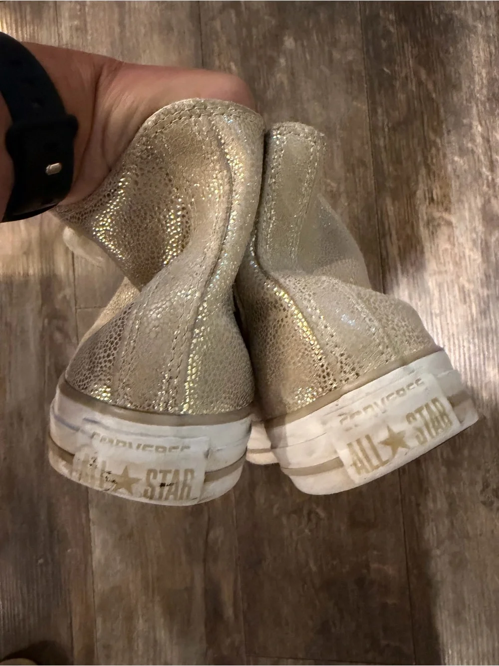 Converse High Top Sneakers in Beige Gold Glitter - Picture 4 of 5